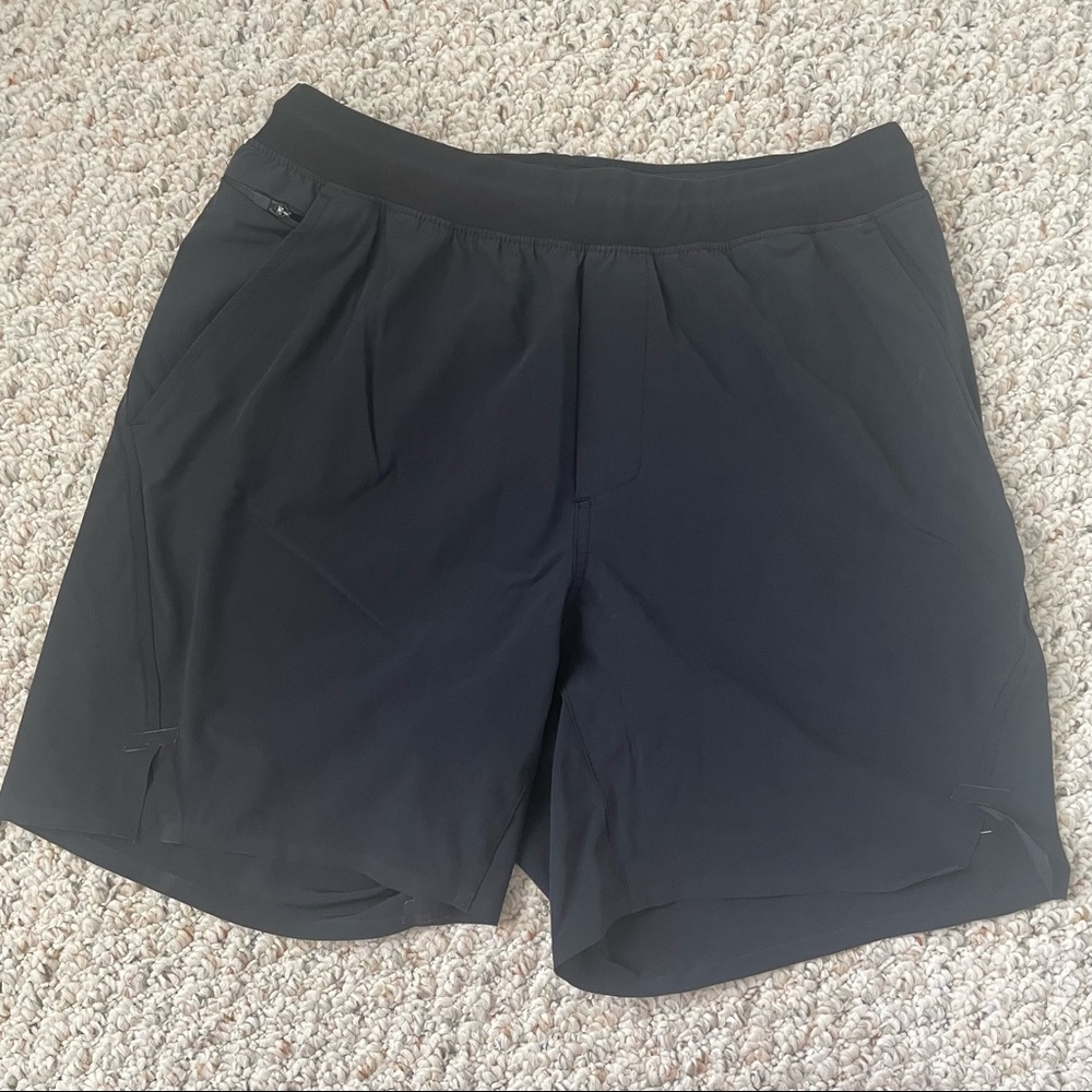Ten Thousand Tactical Short